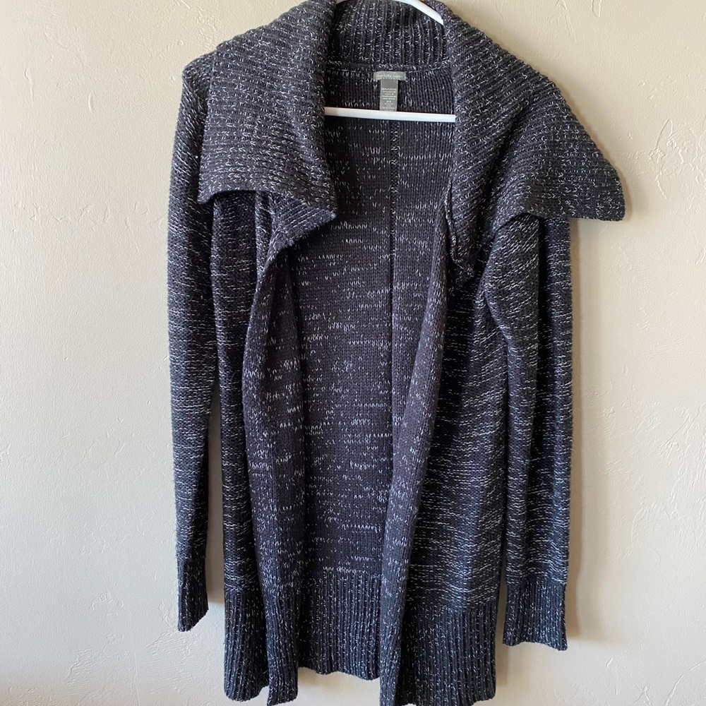 Cardigan sweater